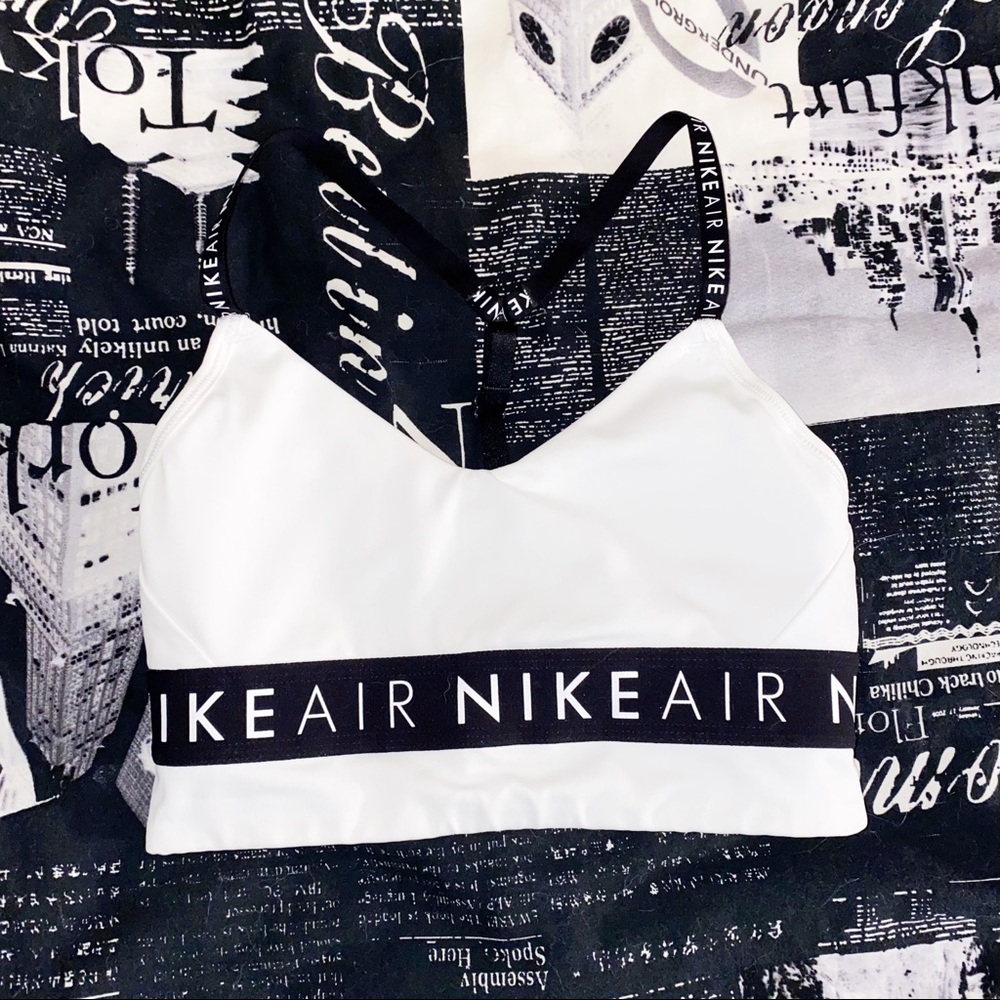Nike Air Indy Sports Bra